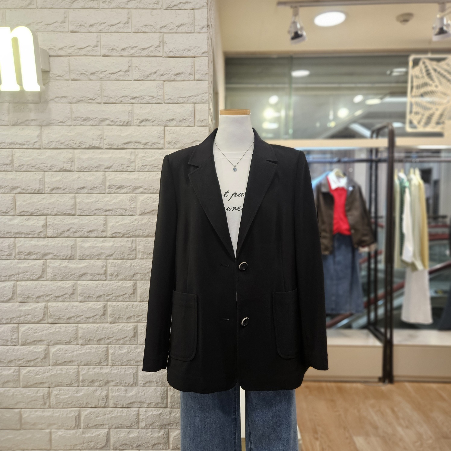 트렌드컬렉션 긴팔 테일러드 홑겹자켓 TRJQ26401