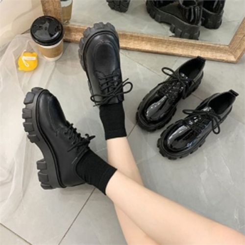  오노마 ONM 여성 캐주얼 패션워커 키높이 구두 가을 로퍼 8813916