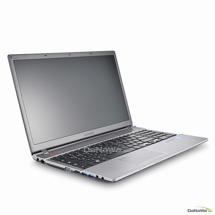 �Ｚ���� �ø���5 NT550P5C-S75L