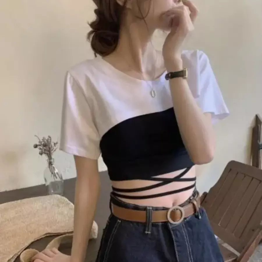 포인트 데일리 여자 착시 레이어드 배색 크롭 반팔 티셔츠 _26918999_588872_이미지