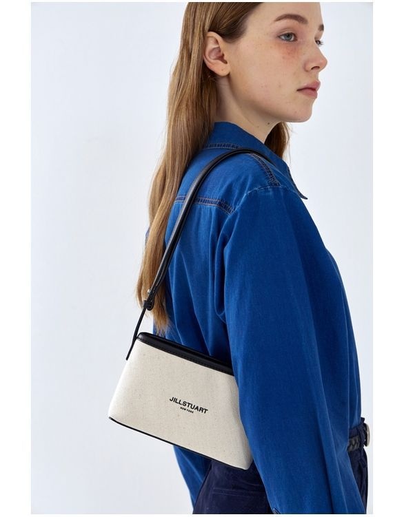 악세서리 블랙 뉴페이퍼 배색 린넨 캔버스 숄더겸 크로스백 JAWA4E501BK