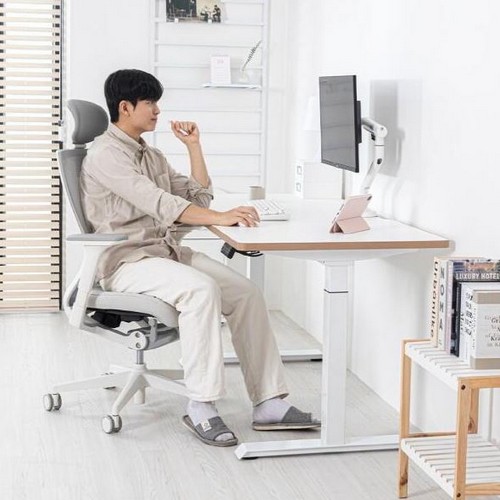 카멜인터내셔널 카멜마운트 핏쳐 E2 고강도 듀얼 스퀘어 프레임 모션 스탠딩 책상 (1400x750)