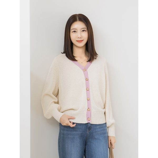마담4060 엄마옷 여성 데일리 가디건 부클배색폼폼 -FCA2603010_이미지