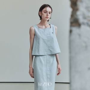 지엔케이트레이딩 제로스트릿 르제로 스티치 스퀘어 넥 슬리브리스 블루 LMMFTL353 864797 S BLUE 864797