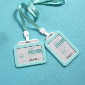 키밍 W85C2BD  키밍 목걸이줄 사원증 명함 투명 출입증 케이스이미지입니다. 누르면 해당 게시물로 새창이동합니다.