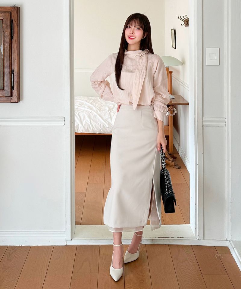 로엠 RE H라인 롱 스커트 RMWHG23R13 RMWHG25RT1 라이트베이지 067_이미지