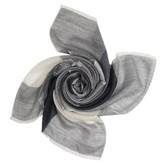 닥스 캐시미어 스카프 FKS096이미지입니다. 누르면 해당 게시물로 새창이동합니다.