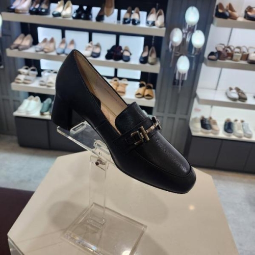 ��ĭ�� M �ߵ� ��� 5CM ���������� ���� UP �ߵ� ��� ���� ���� �� LCWD42U53