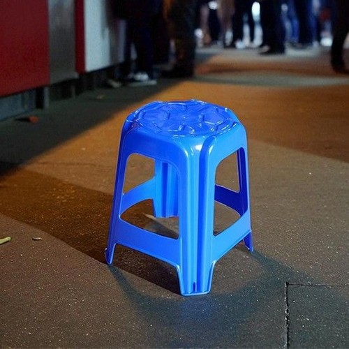 월드컵 사각 의자