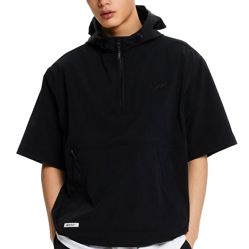 뉴발란스 에센셜 경량 스트레치 반팔 아노락 NBNAE21033