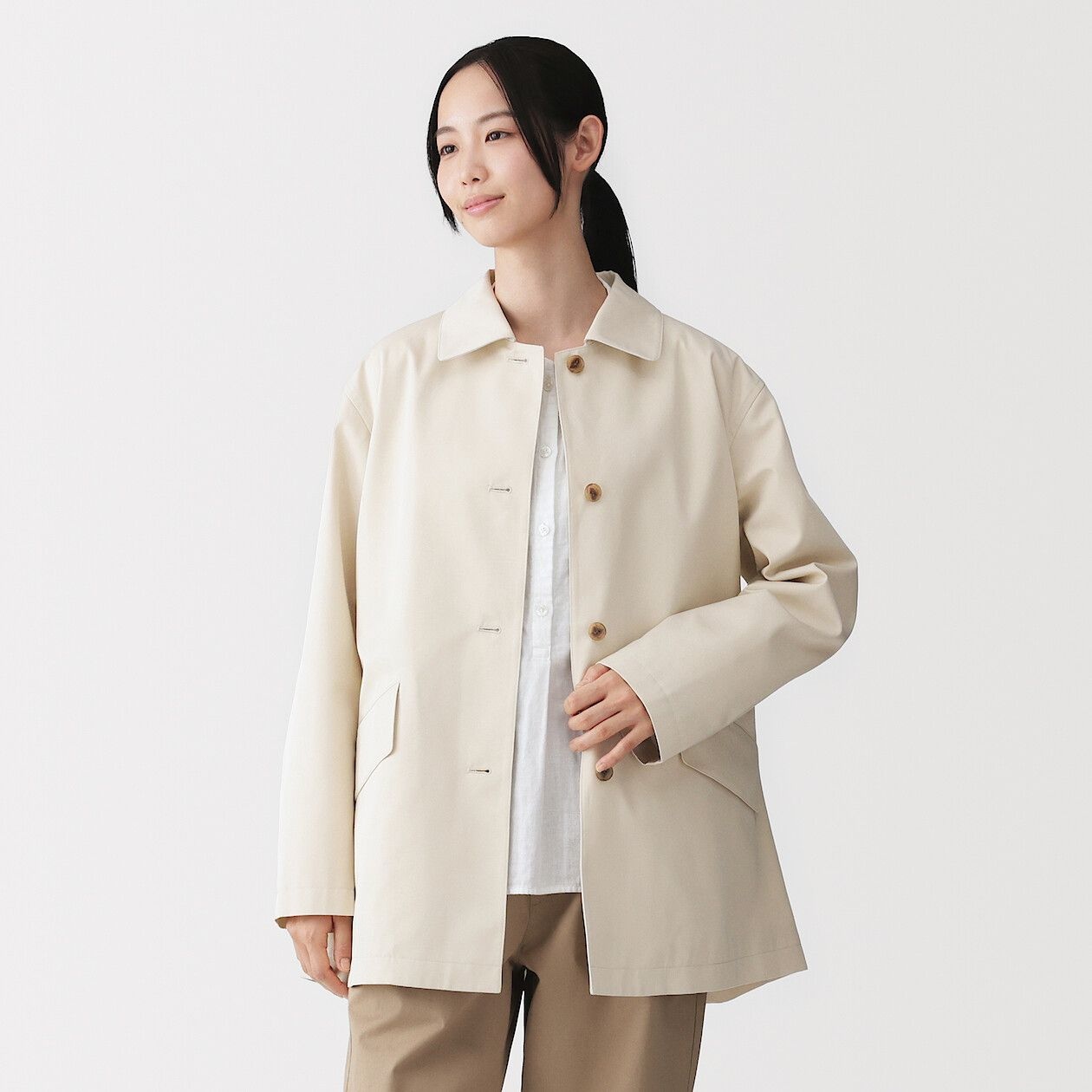 MUJI 여성 발수 코튼 혼방 트윌 스텐 칼라 하프 코트 BD12BA6S_이미지