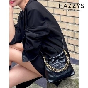헤지스 ACC 스테디셀러 H패치 블랙 레더 퀼팅 체인 호보 숄더백 S HIBA4F553B