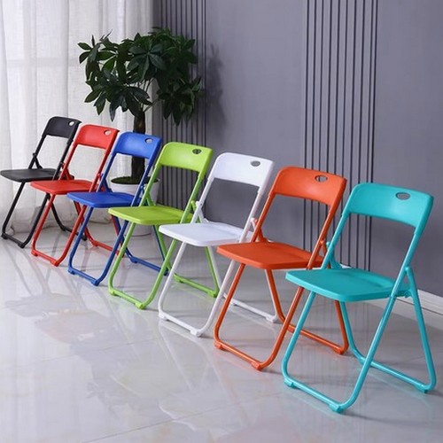 비카 GUNDE 접이식 폴딩 의자이미지입니다. 누르면 해당 게시물로 새창이동합니다.