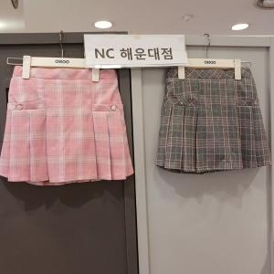 오후 4층 부산대NC 살랑 살랑 봄 바람 불때 신학기 룩 스쿨 체크 스커트 OHWH25S51_이미지