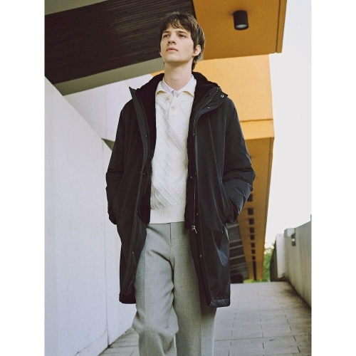 로가디스 폴리 퍼 후드 디태쳐블 다운코트 네이비_RY5X38P08R이미지입니다. 누르면 해당 게시물로 새창이동합니다.