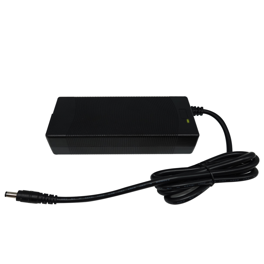 마이크로박스 GM152 19V 8A 152W 다용도 어댑터