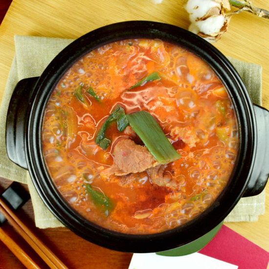 부산댁 짜글이 찌개 4~5인분 710g (1개)