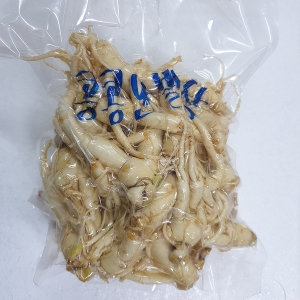  금산수삼시장 세척인삼 콩콩난발 1채약 35뿌리내외 700g [1개]