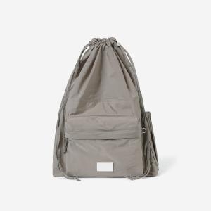 Fennec 페넥 드로우 스트링 백팩 그레이쉬 브라운 Drawstring Backpack Grayish Brown 243101