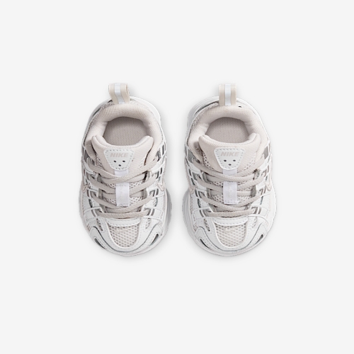 나이키 베이비 아기 키즈 주니어 유아 초등 운동화 신발 P6000 플래티넘 IO4646017_이미지