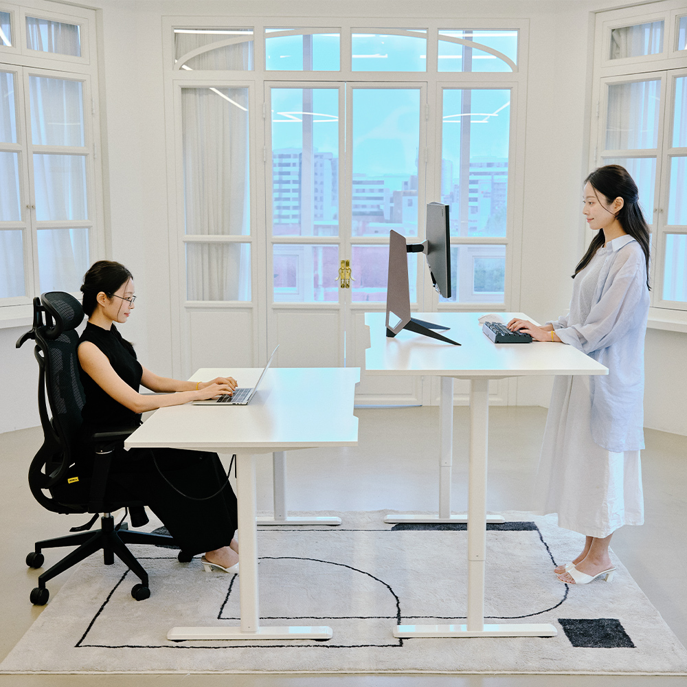 제닉스 오비스 EL 높이조절 모션 스탠딩 책상 (1400x750)