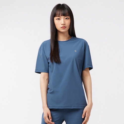 아키 클래식 트리코트 에어쿨러 루즈핏 A로고 반팔 티셔츠 두장 구매 시 자동 추가할인 AKAKMU10130600 6070_이미지