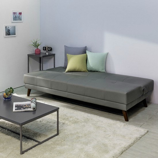 �����Ͼ� Ŭ���� A�� ���� ���ĺ��� 3�ο�