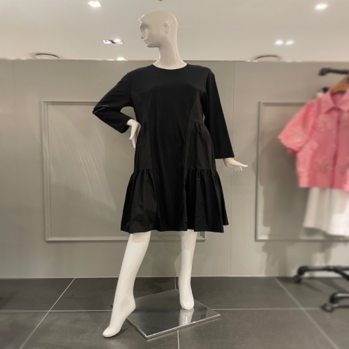 라운드 넥 루즈핏 원피스 MM10OP503HJY