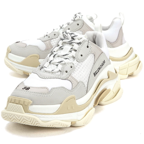 발렌시아가 트리플S 스니커즈_524036 W09E1 9000이미지입니다. 누르면 해당 게시물로 새창이동합니다.