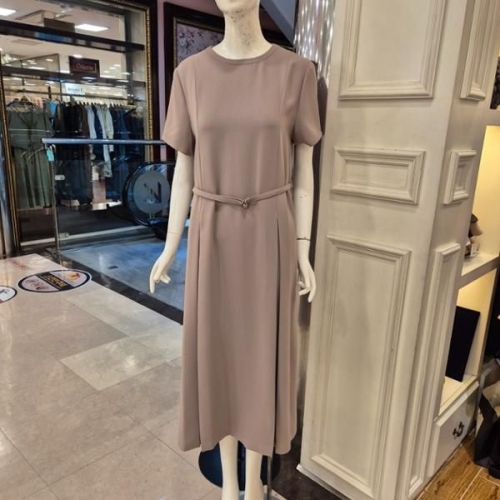 BCBG 올앤썬드리 가을25 테리아 원피스 A5F7O606이미지입니다. 누르면 해당 게시물로 새창이동합니다.