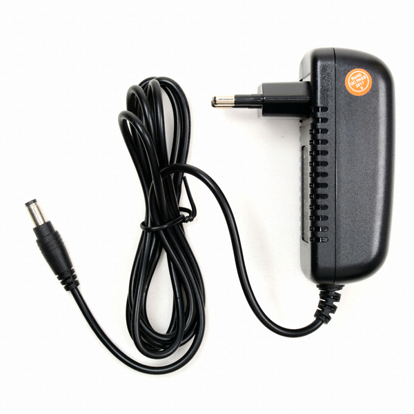�����ӵ�Ʈ RS �˿��� 12V 2A WALL Ÿ�� �����