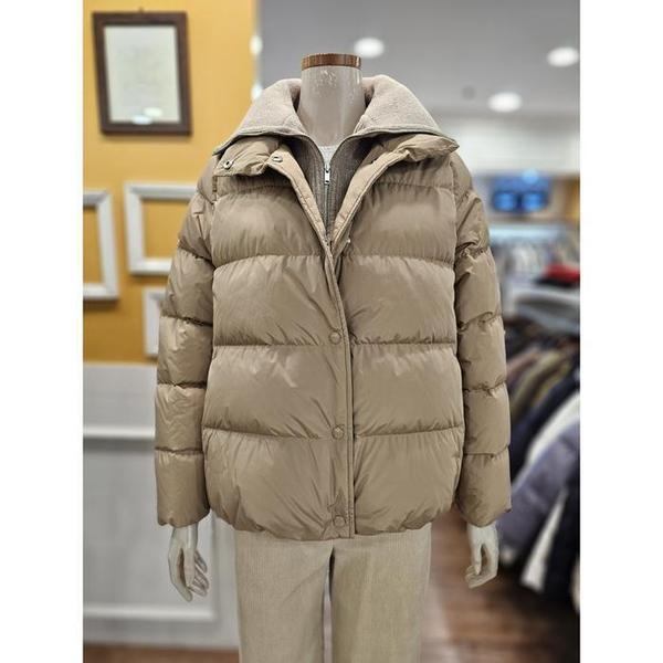 BCBG 소나 니팅블록 구스 B5DAF832이미지입니다. 누르면 해당 게시물로 새창이동합니다.