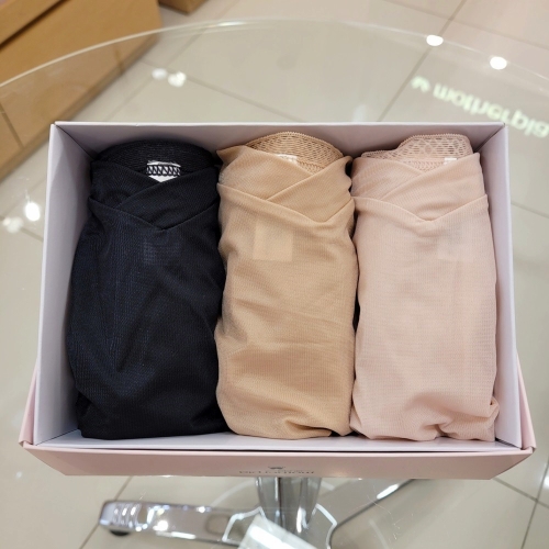 마더피아 대구 눌리지 않는 V라인 저중심 3매입팬티 RPT2002VS이미지입니다. 누르면 해당 게시물로 새창이동합니다.