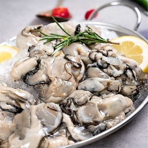 얌테이블  국내산 통영 생굴 중대 1kg [1개] 상품이미지