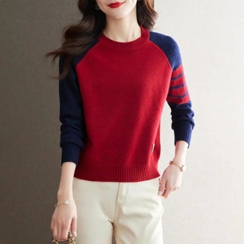 클래식 배색 라운드넥 니트 C24DKN736