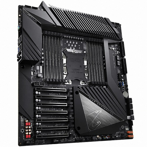 GIGABYTE C621 AORUS XTREME �Ǿ���Ʈ