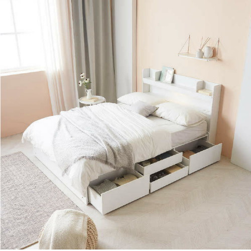 �ķθ� ���̴� 4�� ����� LEDħ�� Q