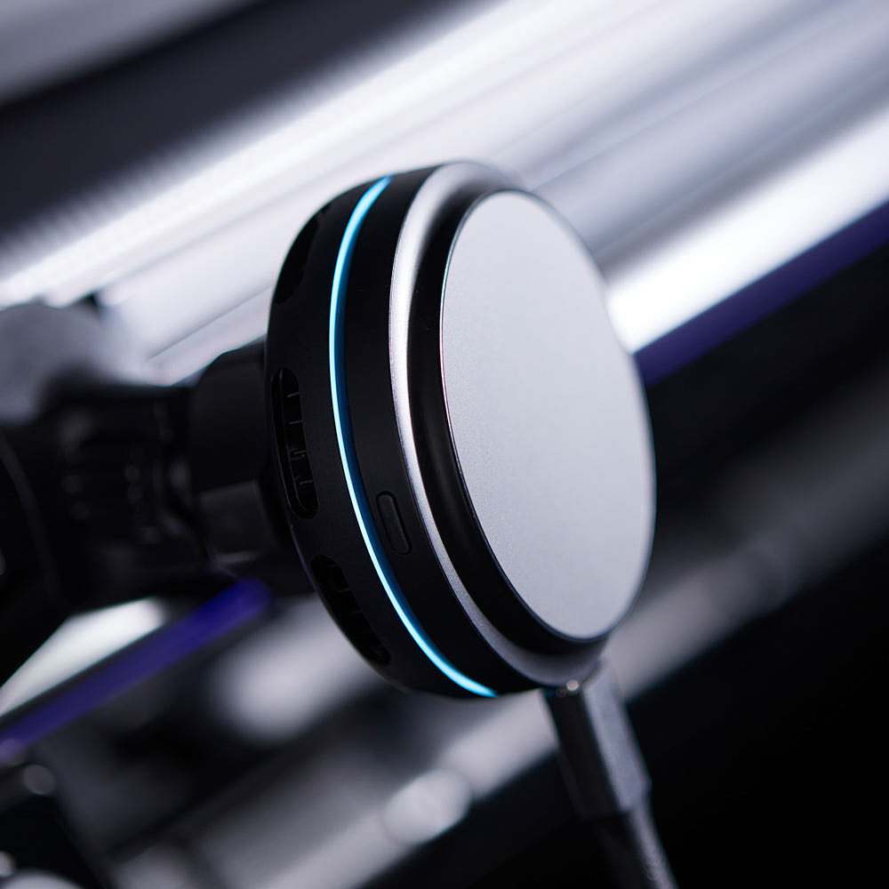 메이튼 차량용 Qi2.2 팰티어 냉각 맥세이프 무선충전거치대 밴타 MA001AA2K_이미지