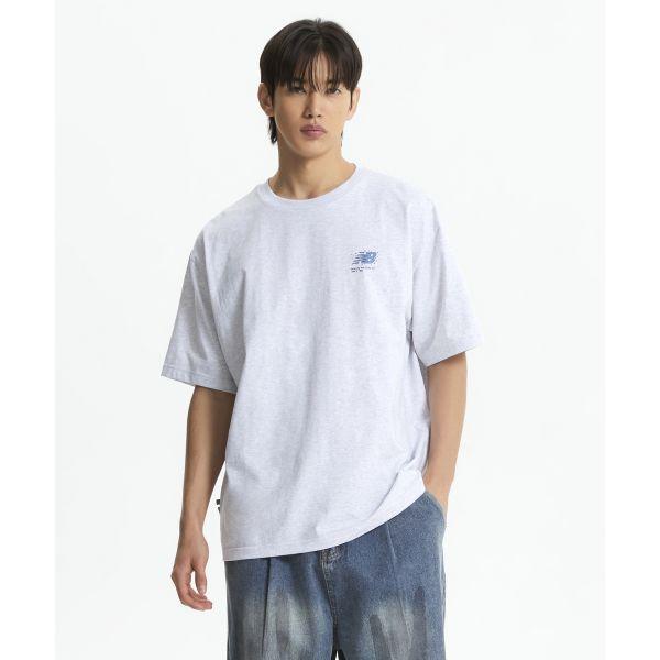 뉴발란스 UNI 픽셀 그래픽 반팔티 NBNEF21443이미지입니다. 누르면 해당 게시물로 새창이동합니다.