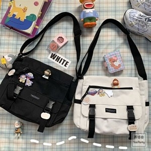  오너클랜 남녀공용 캐주얼 패션 버클 메신져백 WD40BA9