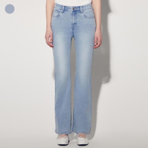 게스 여성 L톤 붓컷 YP1D9052이미지입니다. 누르면 해당 게시물로 새창이동합니다.