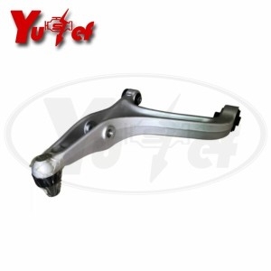 마세라티 콰트로포르테 M156 지브리 용 자동 서스펜션 시스템 전면 왼쪽 하단 컨트롤 암 OEM 670107802