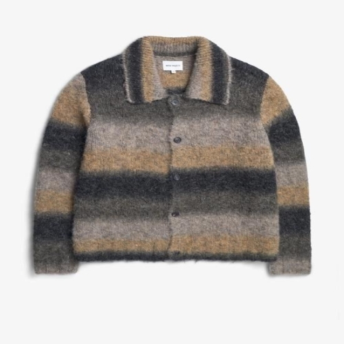 ����� �뽺������Ʈ ������ N45 06540966erik gradient a wool jacket