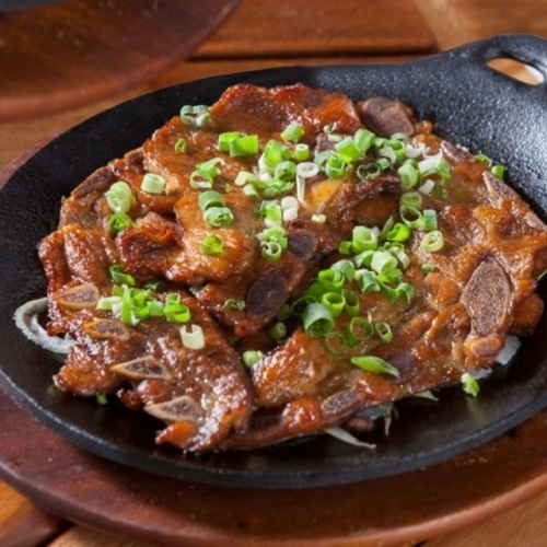 DS LA갈비1kg LA돼지갈비 가득 신선함 쫄깃쫄깃 보리 쫄깃쫄깃 WFFV3QB