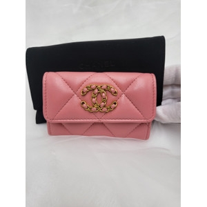 샤넬 19 나인틴 램스킨 똑딱이 카드지갑 금장_AP1790