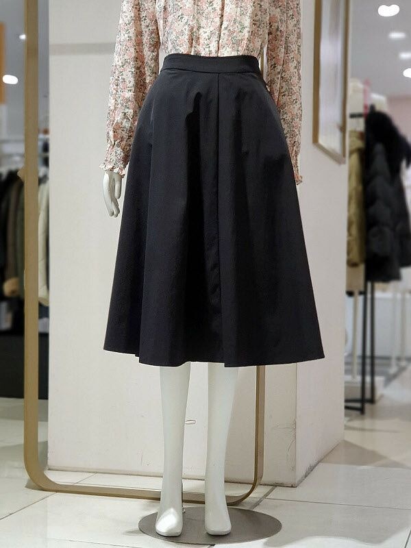 에꼴드파리 MARIO 미센스 밴딩 플레어 스커트 01MB59SKMD01Z