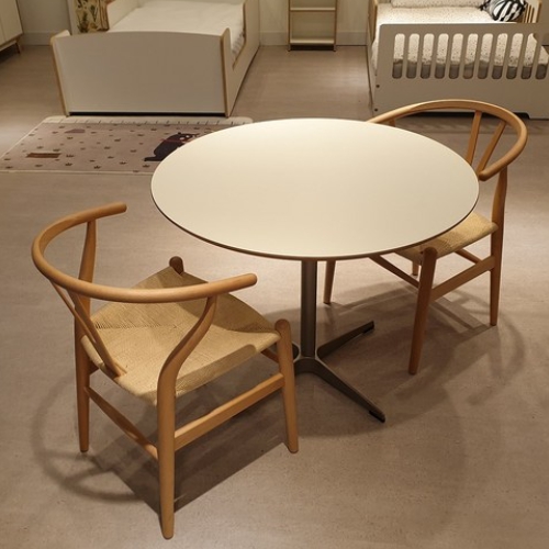 오노홈 레오 원형 식탁 700