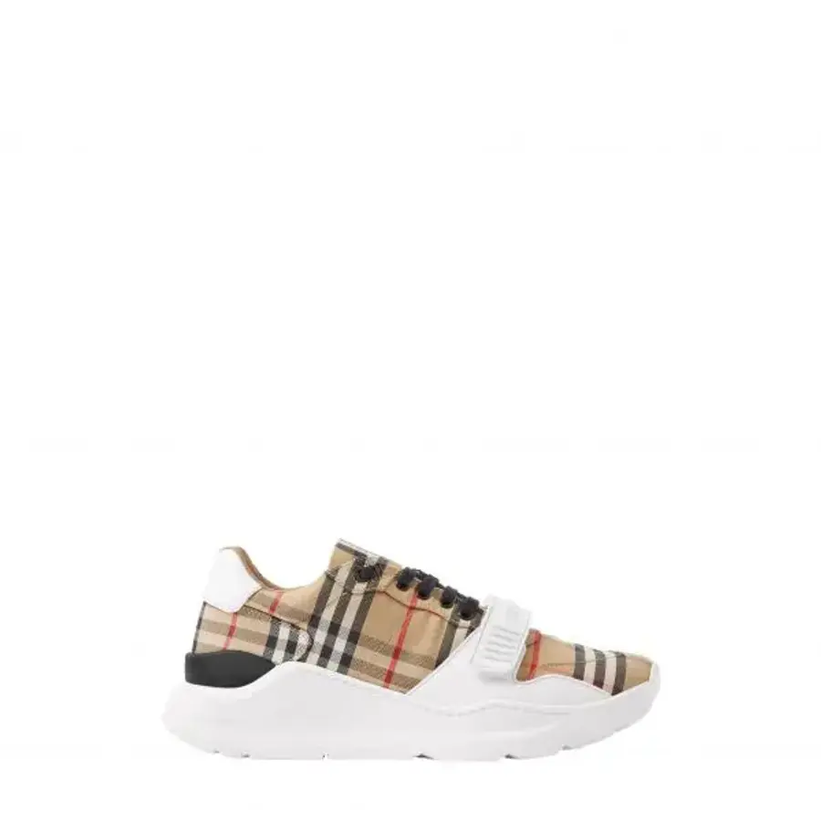버버리 뉴 레지스 체크 스니커즈 7535321