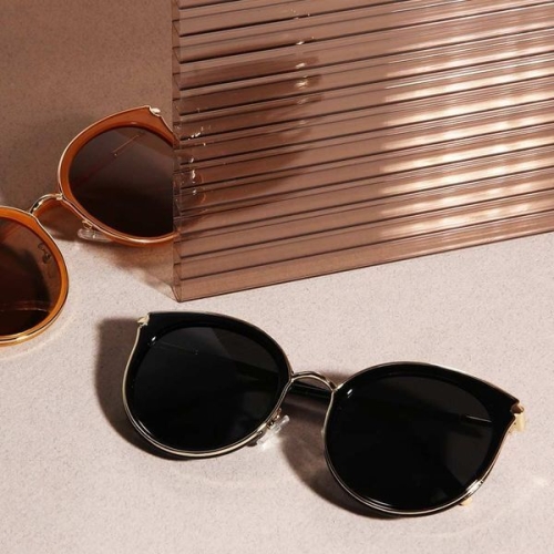 에이치플러스몰 쓰고보고 눈부심 차단 틴트 선글라스 86389 GAB0098_이미지