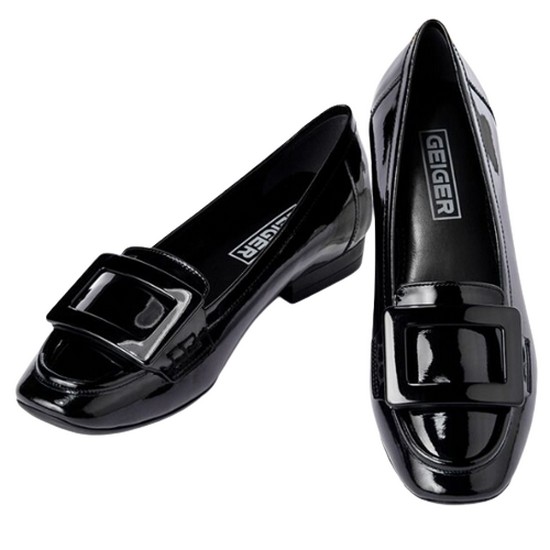 가이거 바덴 플랫슈즈이미지입니다. 누르면 해당 게시물로 새창이동합니다.